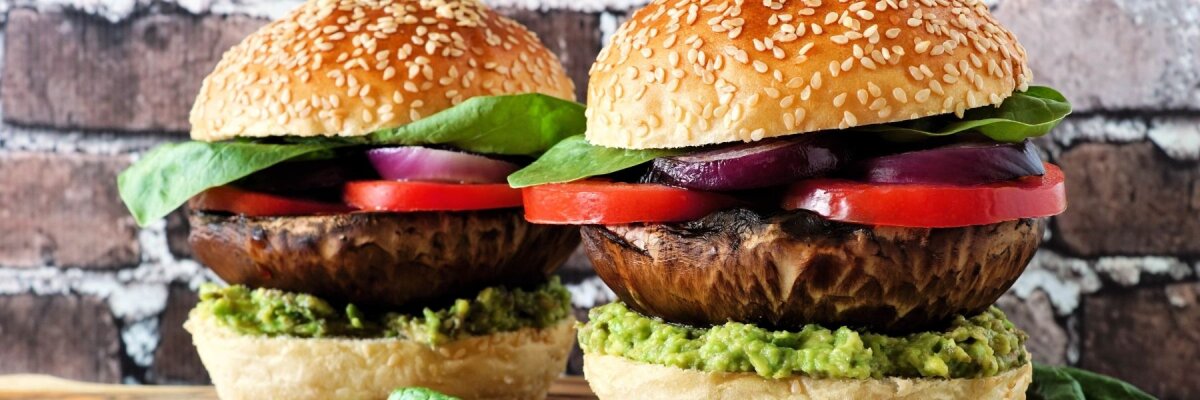 Pilzburger mit gegrilltem Champignon-Patty - Rezept: Pilzburger mit gegrilltem Champignon-Patty