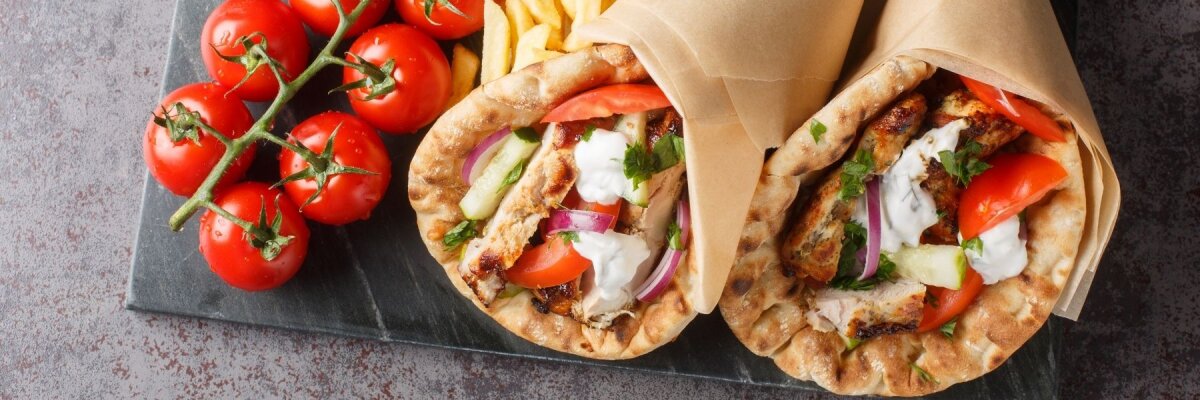 Pilz-Gyros mit Gemüse und Pitabrot - Würziges Pilz-Gyros - Homemade Rezept 