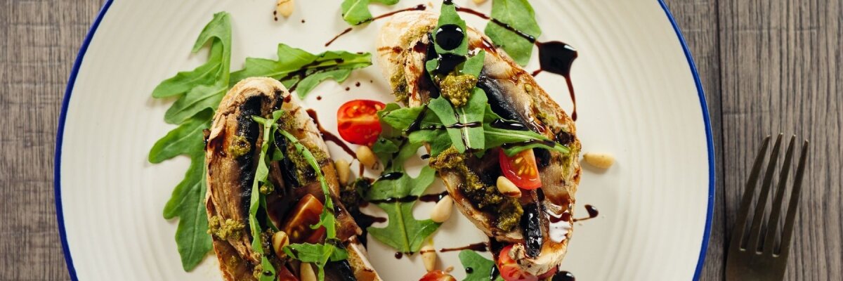 Pilz-Bruschetta mit Rucola und Balsamico - Pilz-Bruschetta - 20-Minuten-Rezept