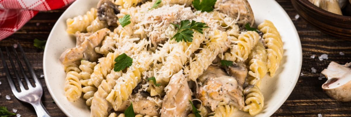 Hähnchengeschnetzeltes mit Pilzen - Hähnchengeschnetzeltes mit Pilzen - Rezept