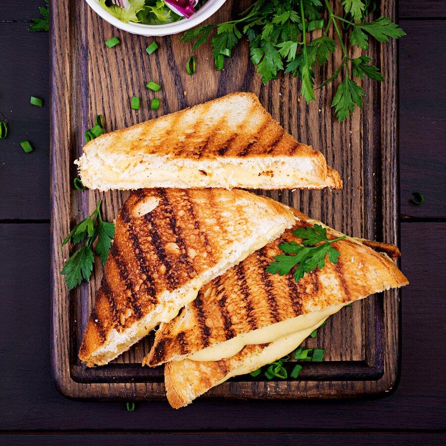 Knuspriges Pilz-Grilled-Cheese-Sandwich